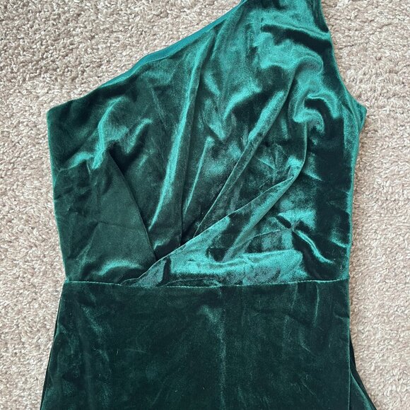 Lulus One Shoulder Green Velvet Dress - Picture 2 of 3